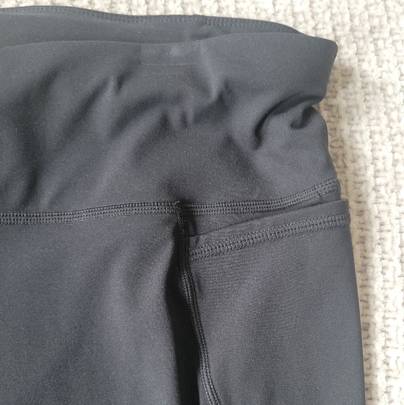 SWEATY BETTY 12 - Picture 11 of 15